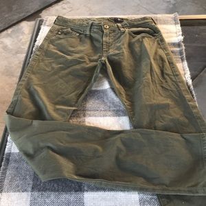 Men’s Khaki Jeans